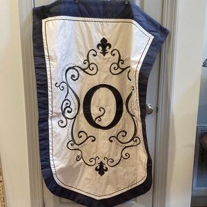 “O” monogram full size house flag